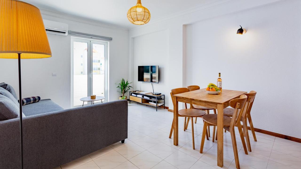 Bright 1Bdr Apartment W/Balcony By Lovelystay Vila Real de Santo António Eksteriør billede