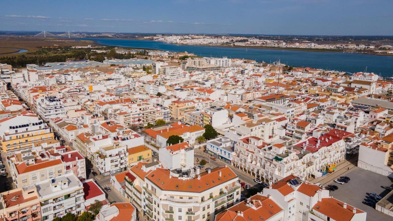 Bright 1Bdr Apartment W/Balcony By Lovelystay Vila Real de Santo António Eksteriør billede